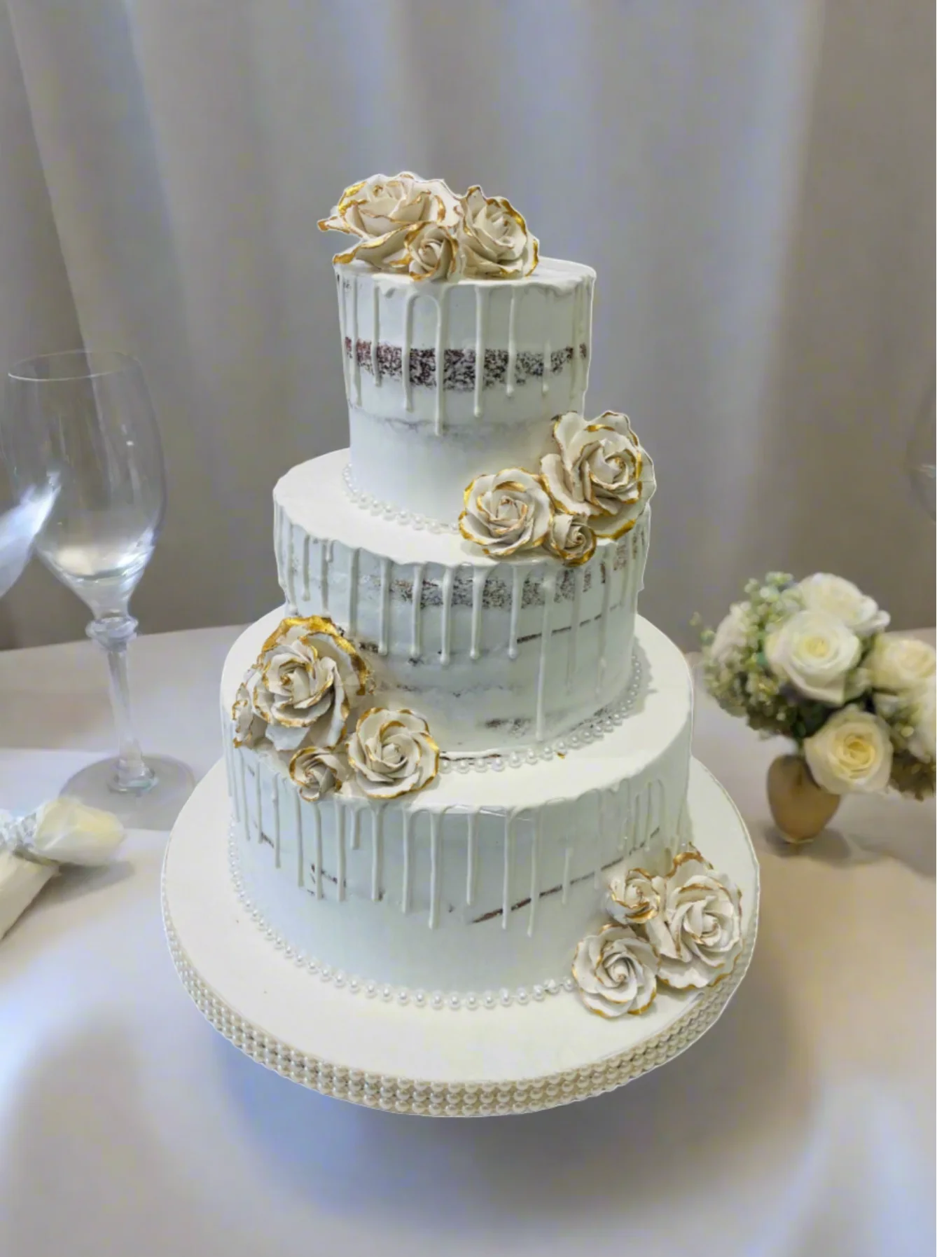 Gold & White Drizzle Wedding Cake - Image 5