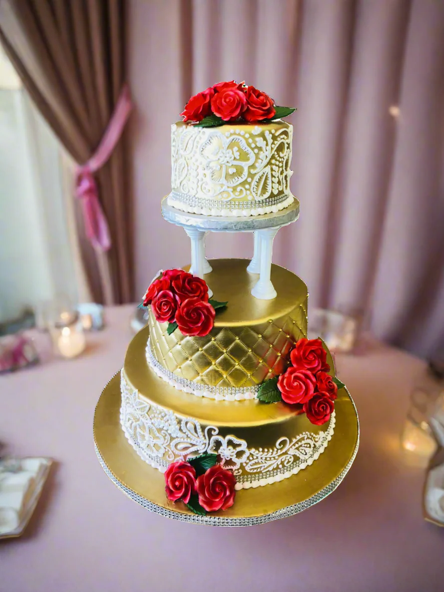 Golden Henna Wedding Cake - Image 2