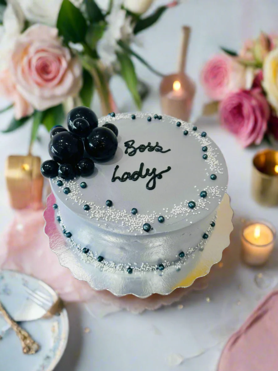 Grey & Black Cream Cake - Image 4