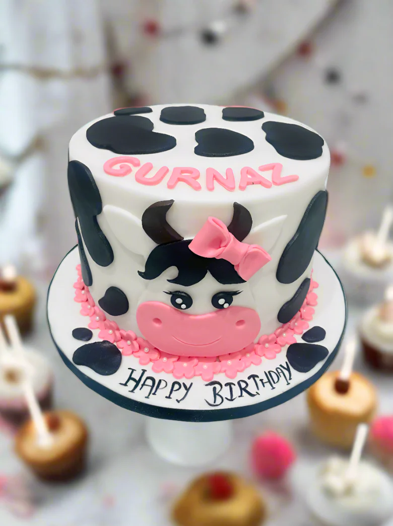 Gurnaz Cow Fondant Cake - Image 3