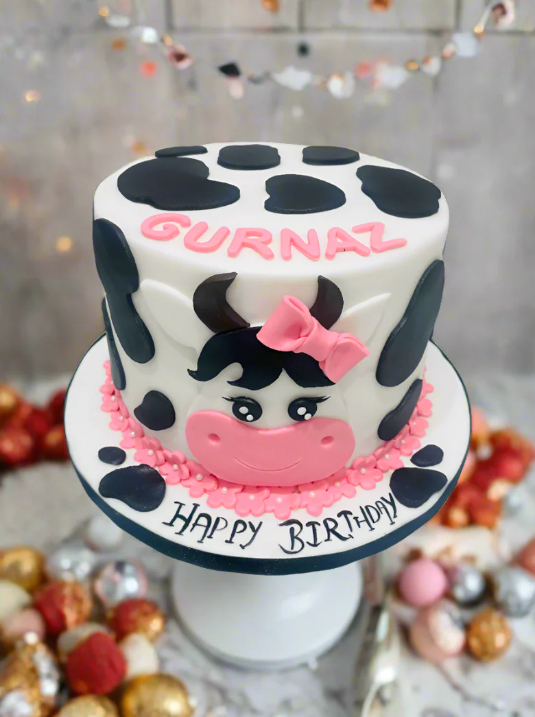 Gurnaz Cow Fondant Cake - Image 4
