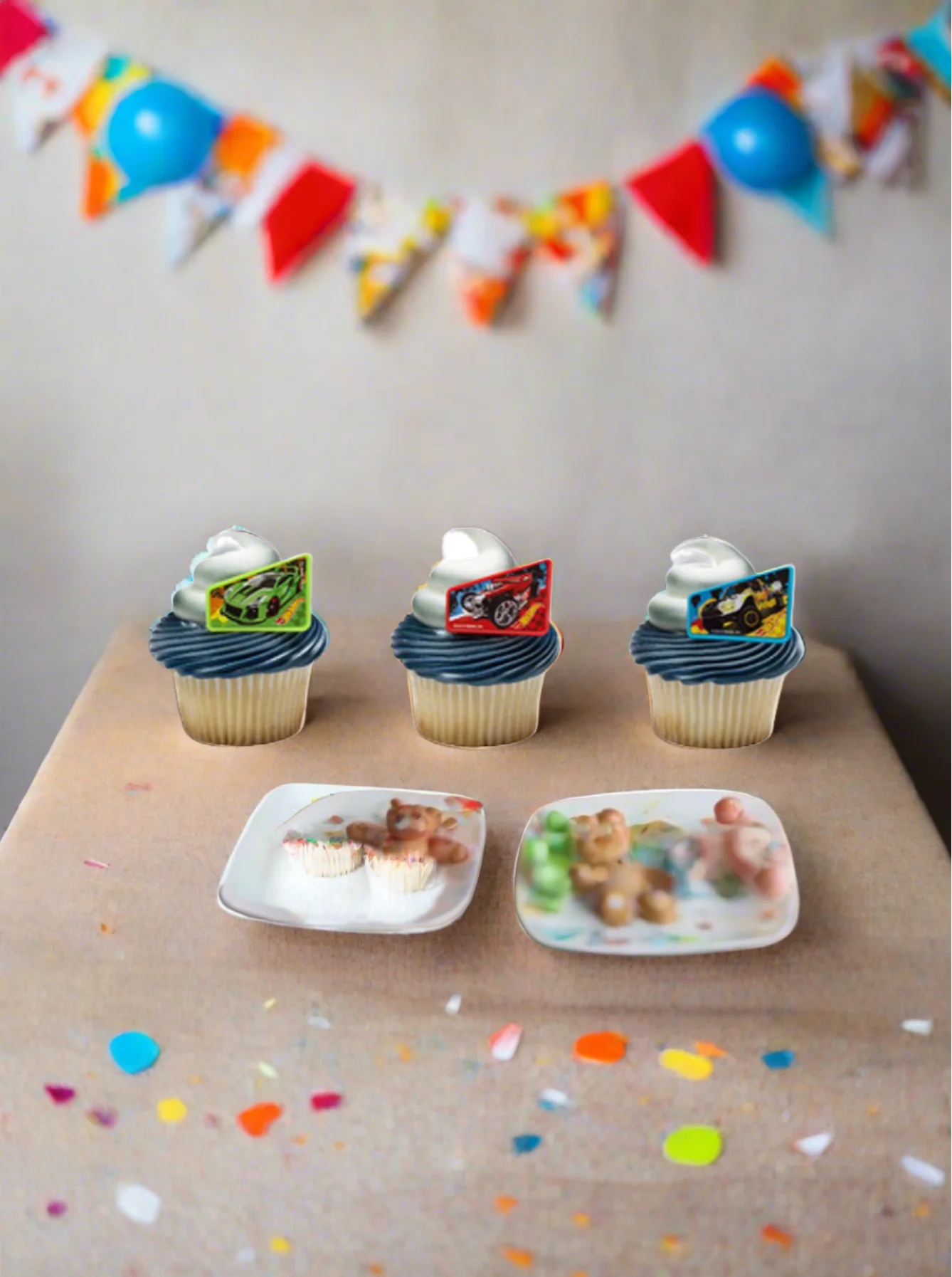 Hot Wheels Way 2 Fast Cupcakes - (Pack of 6) - Image 4
