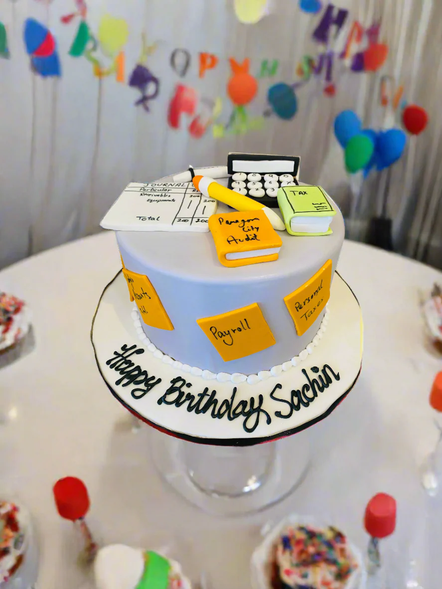 Hr Bookeeping Fondant Cake - Image 3