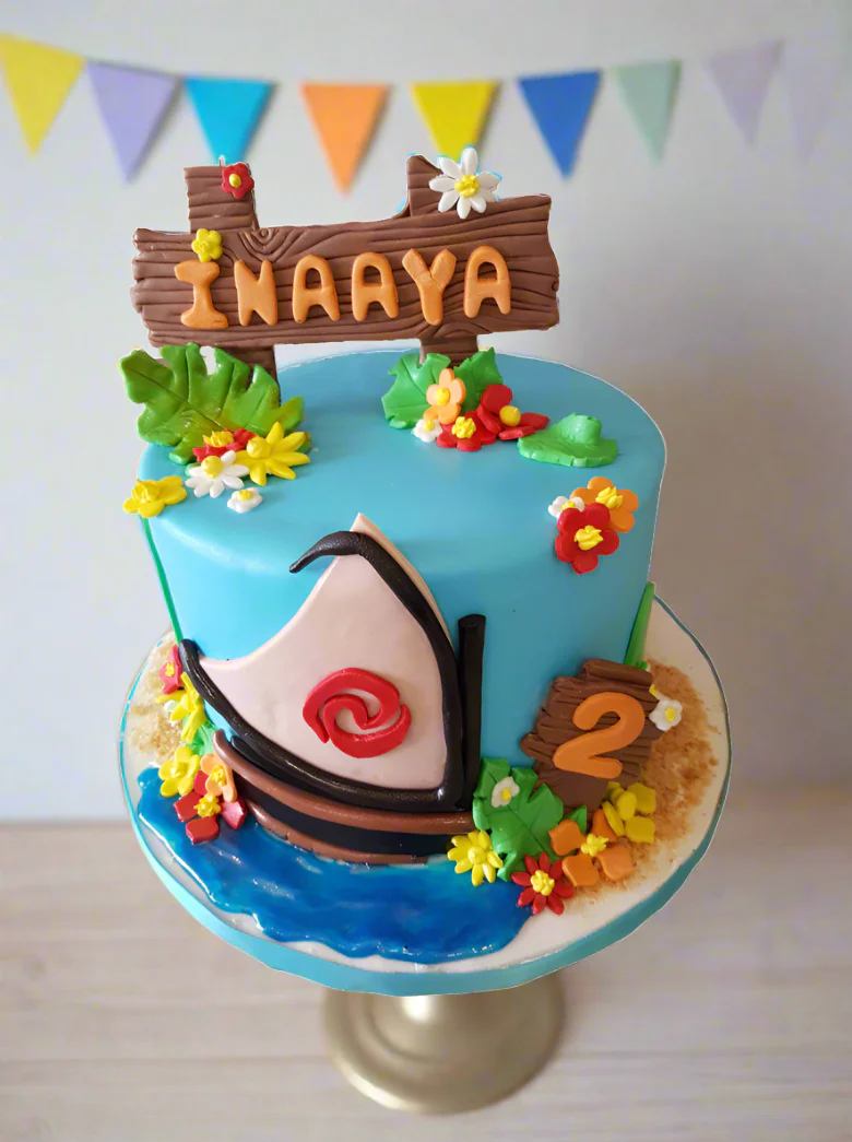 Inaaya Fondant Cake - Image 4