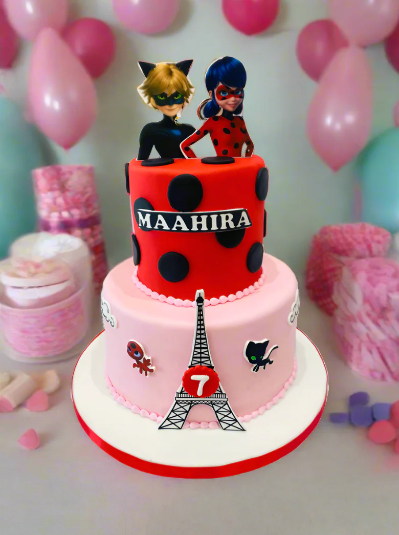 Incredibles Fondant Cake - Image 7