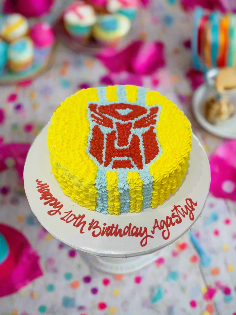 Iron Man Cream Cake - Image 4