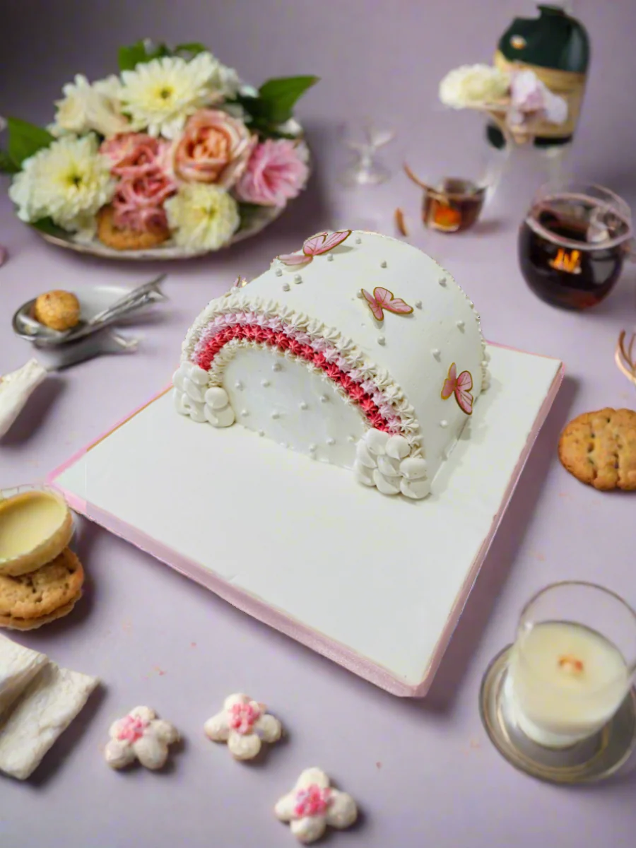 Ivory Butterfly Arch Cake - Image 4