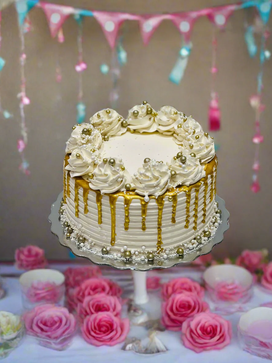 Ivory & Gold Birthday Cake - Image 3