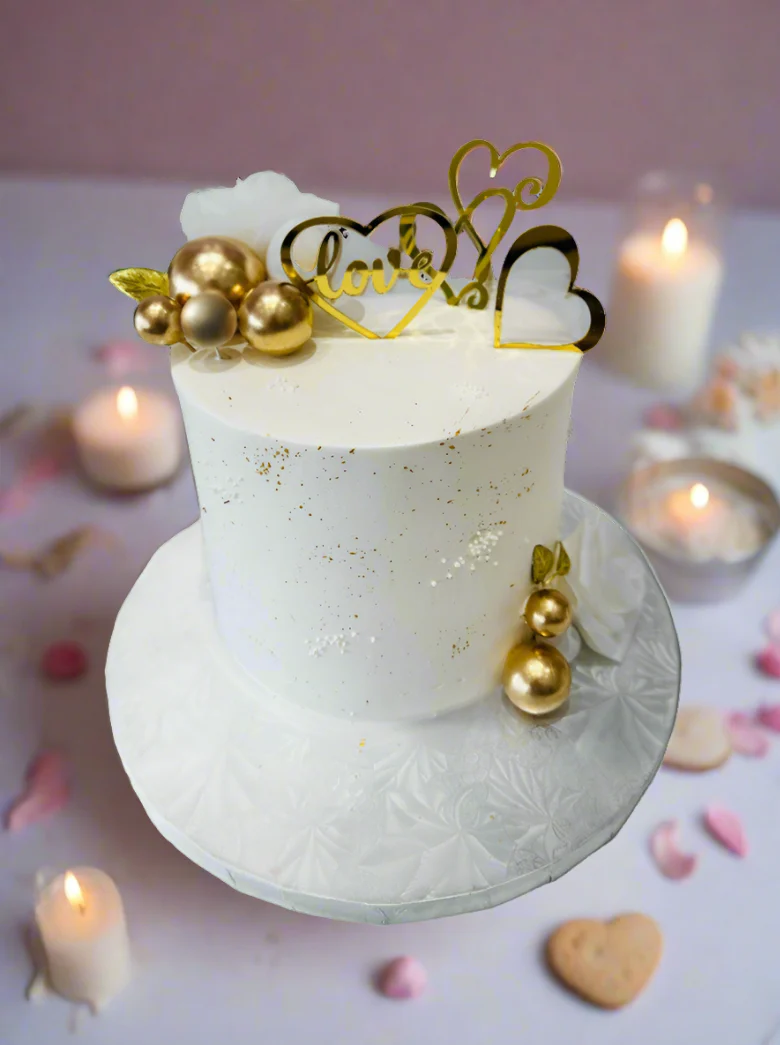Ivory & Gold Love Cream Cake - Image 2