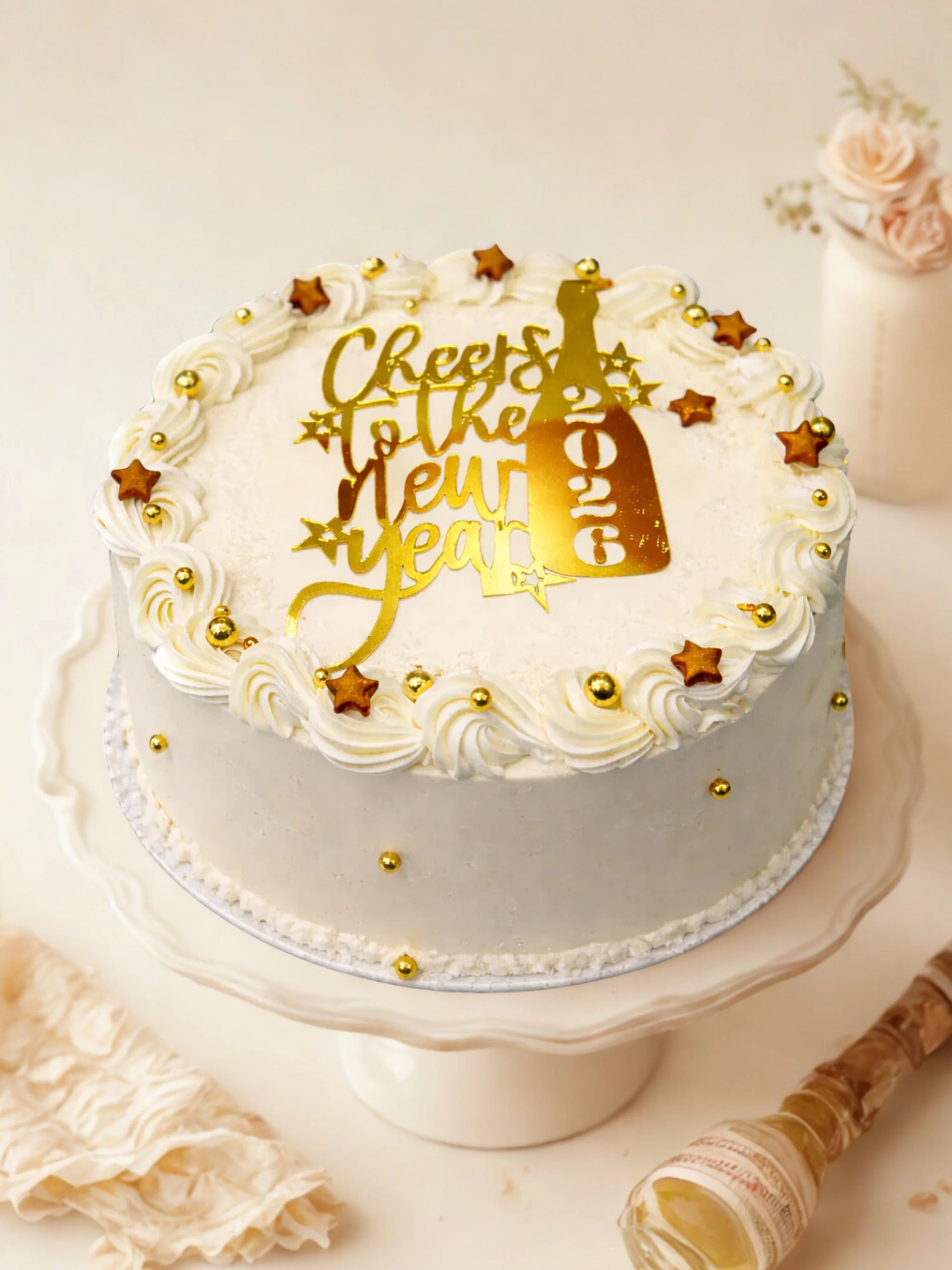Ivory & Gold New Year Cake - Image 3