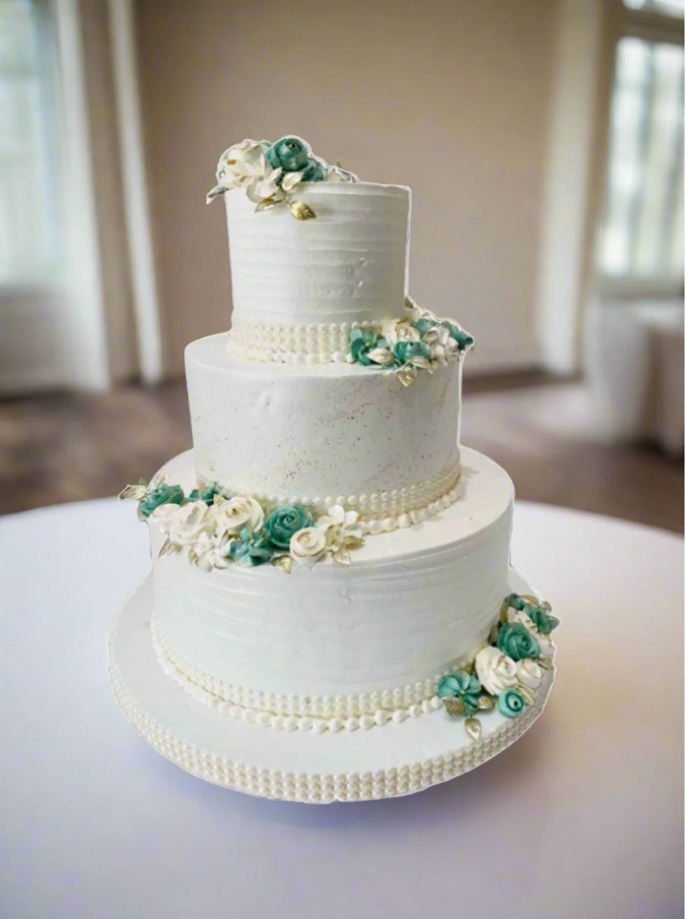 Ivory & Green Wedding Cream Cake - Image 2