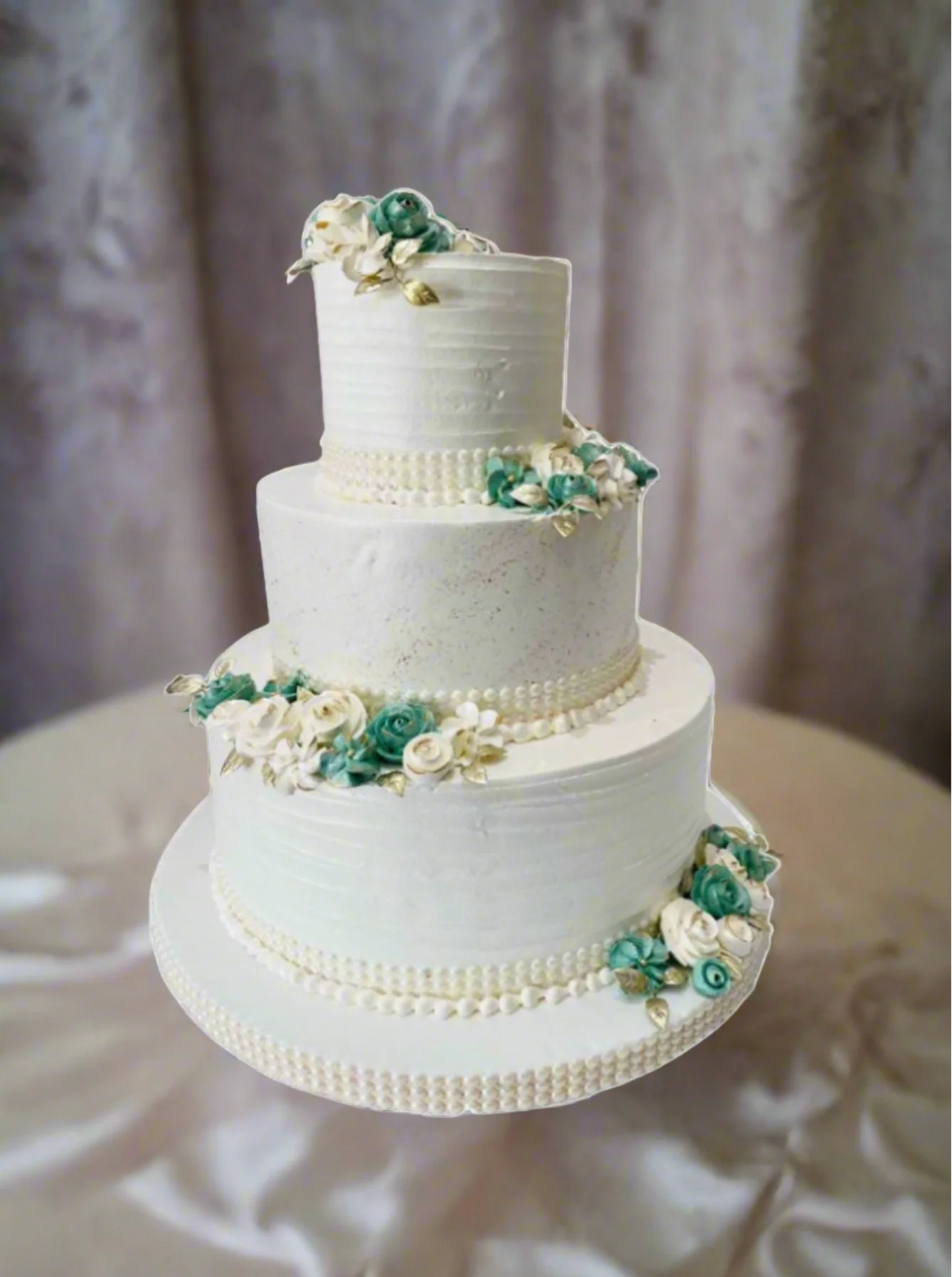 Ivory & Green Wedding Cream Cake - Image 4