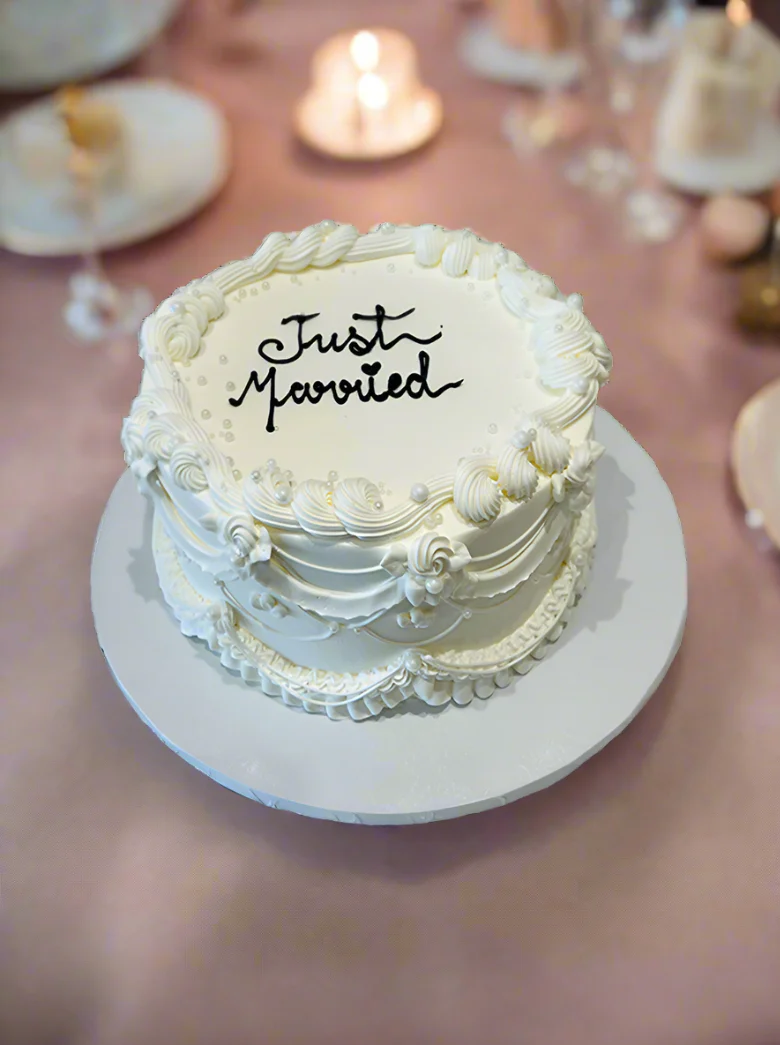 Ivory Pearl Birthday Cake - Image 5