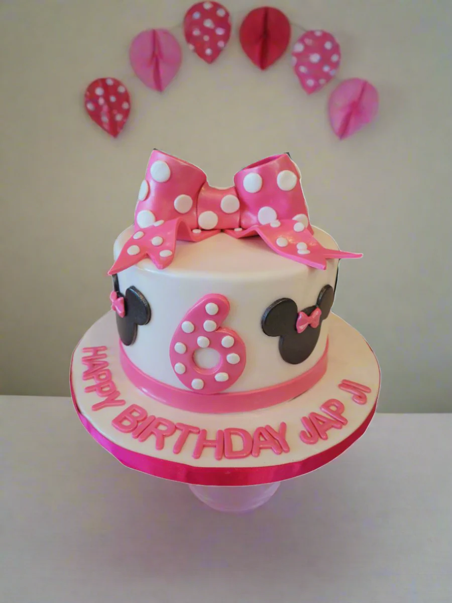 Japji Minnie Fondant Birthday Cake - Image 3