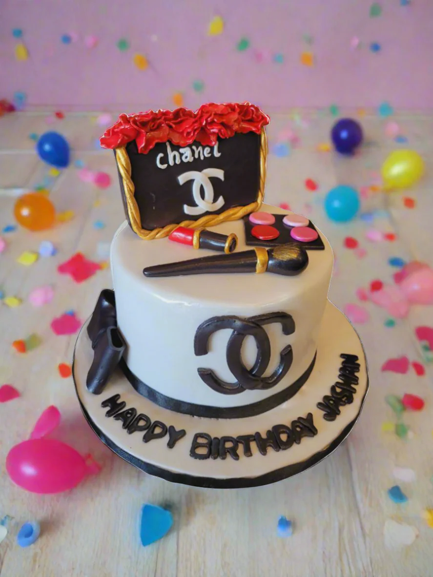 Jashan Chanel Fondant Cake - Image 3