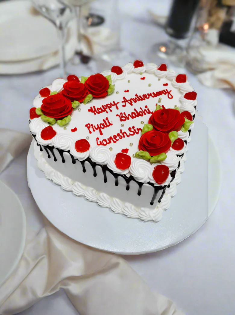 Jass Anniversary Heart Cake - Image 6