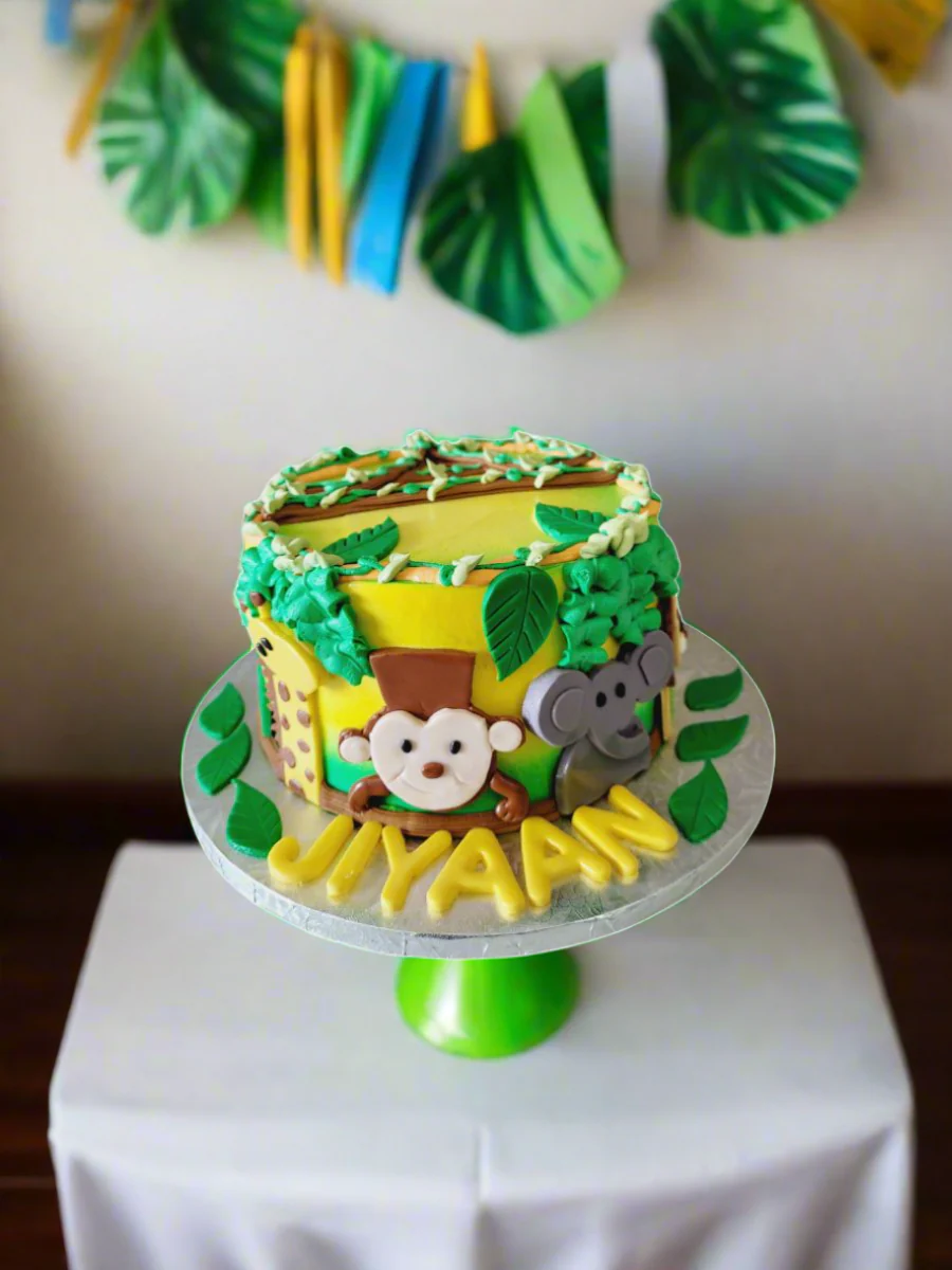 Jungle Fondant Cake - Image 4