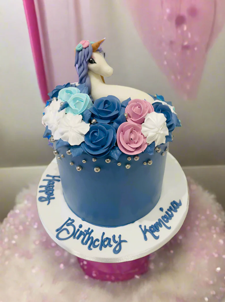 Kamaira Unicorn Cream Cake - Image 3