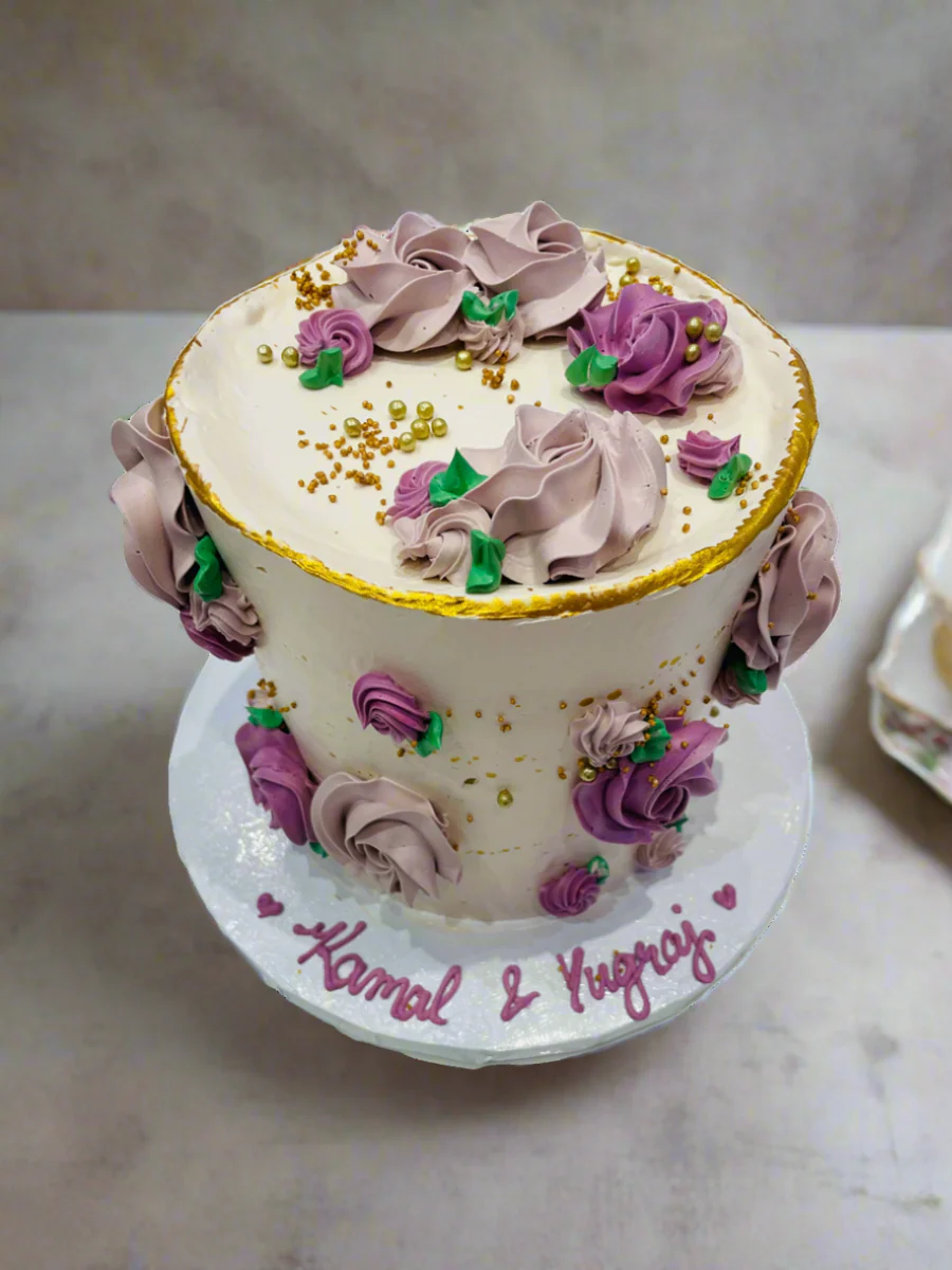 Kamal Ivory Cake - Image 6