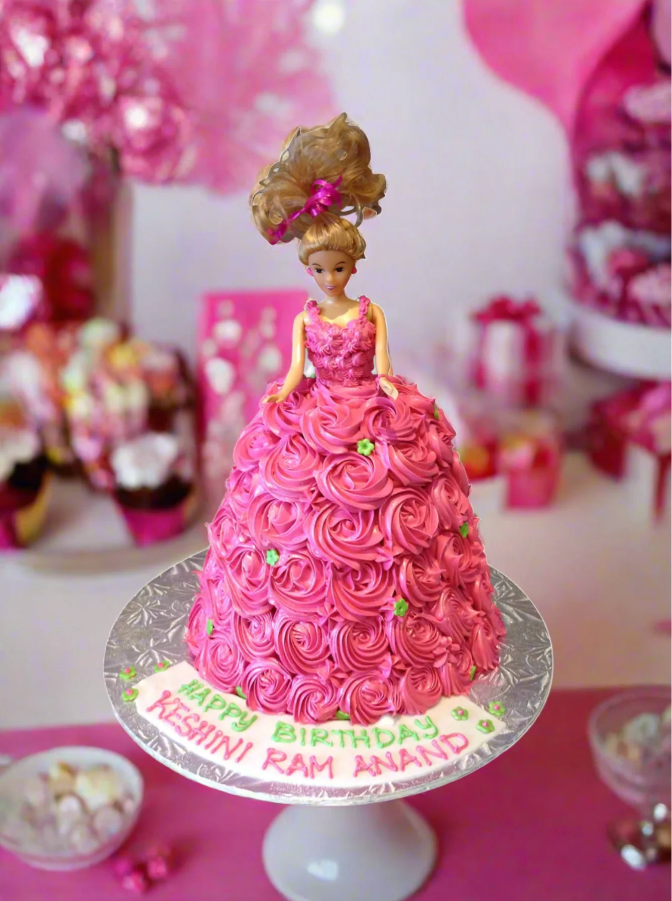 Keshini Barbie Doll Cake - Image 4