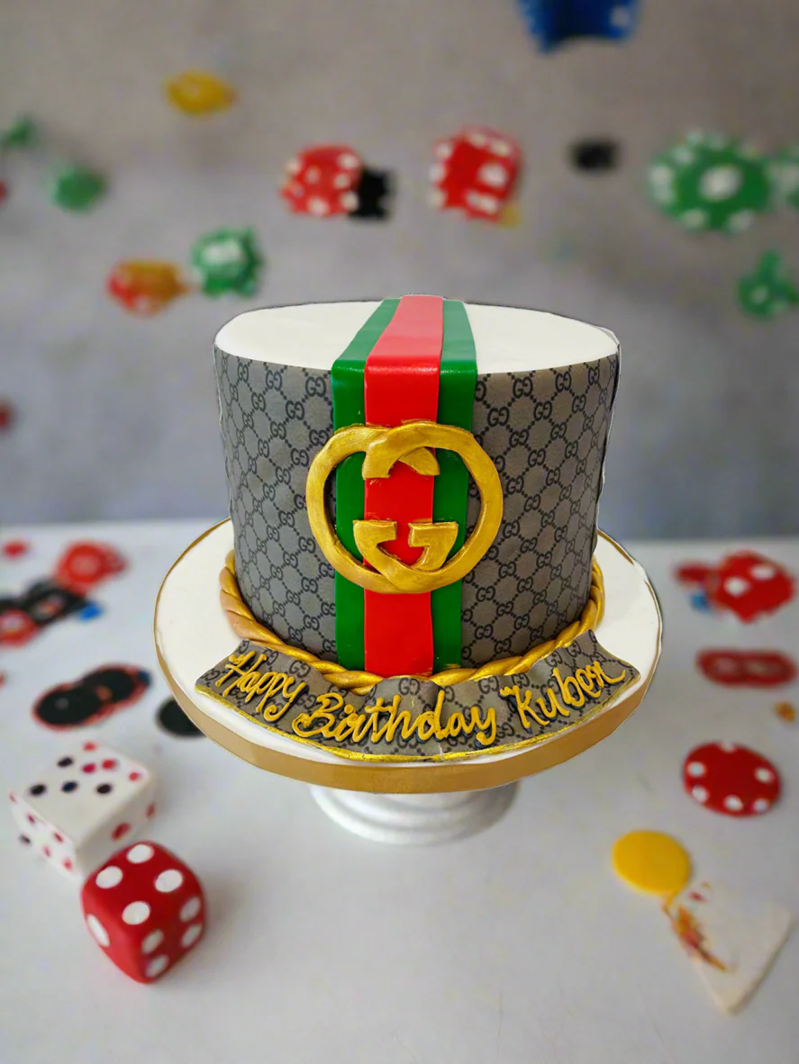 Kuber Gucci Fondant Cake - Image 3