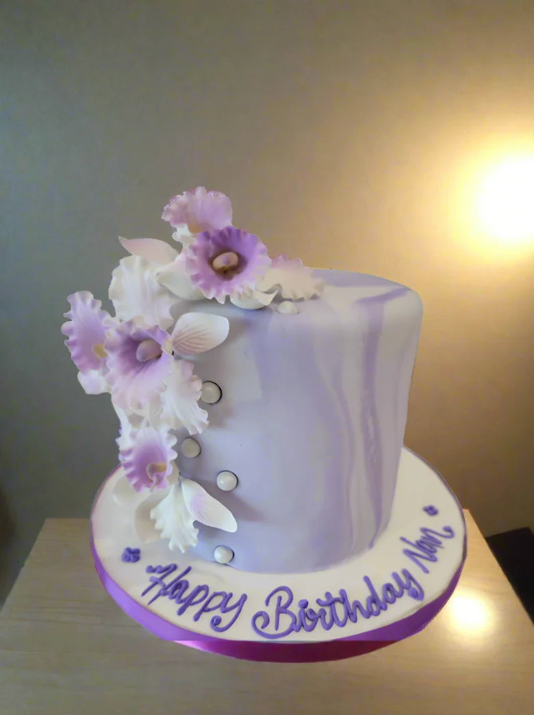 Lavender Marbleized Fondant Cake - Image 6