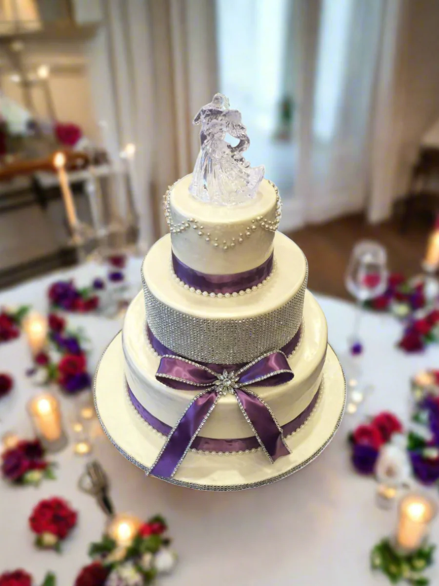 Lillian Wedding Cake - Image 2