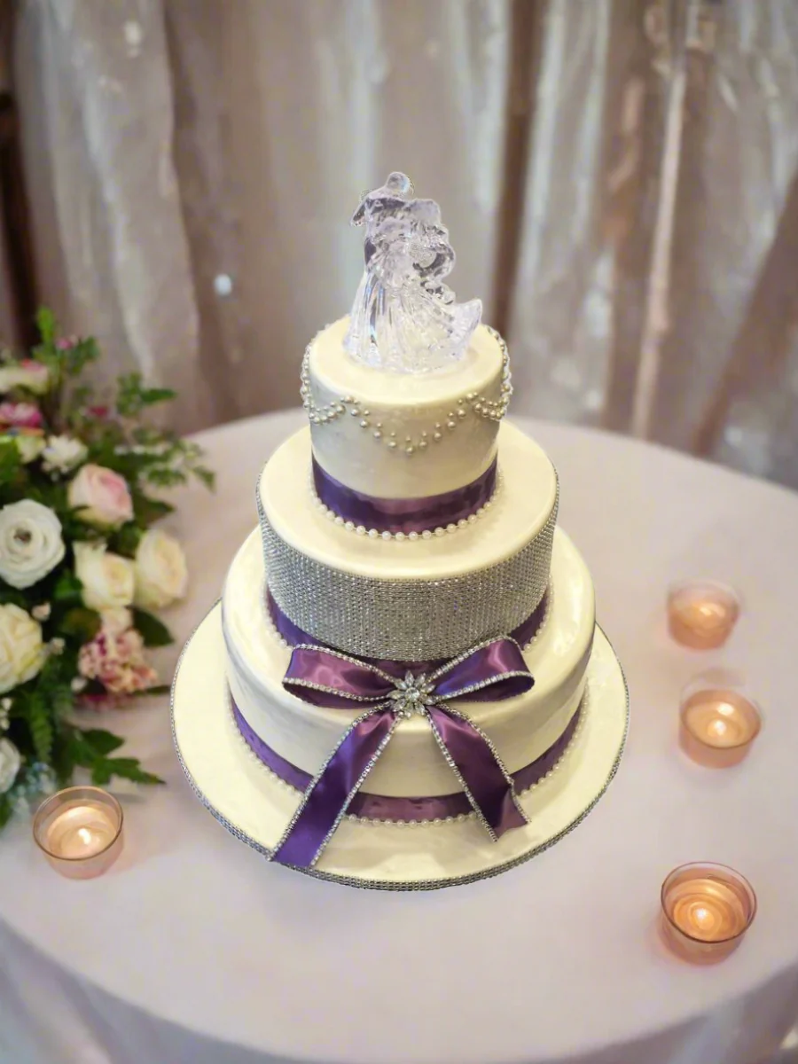 Lillian Wedding Cake - Image 3