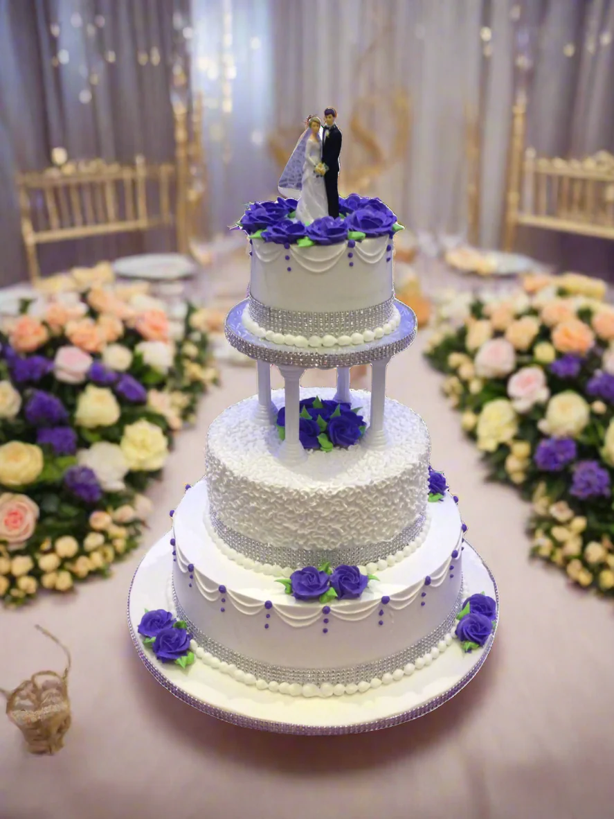 Linda Wedding Cake - Image 3