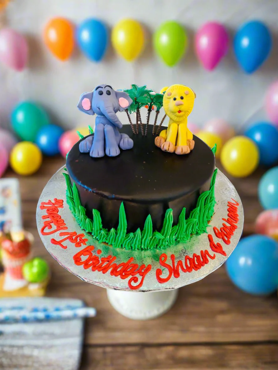 Lion & Elephant Jungle Cake - Image 3