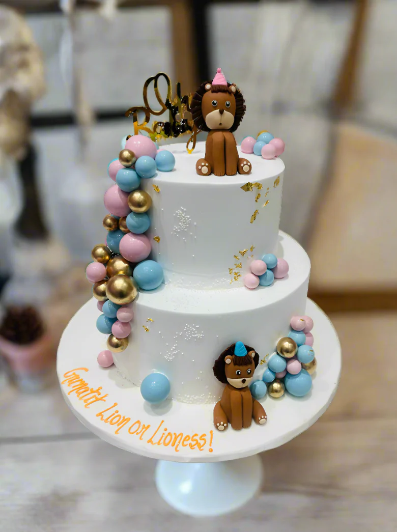 Lion Or Lioness Baby Shower Fondant Cake - Image 4
