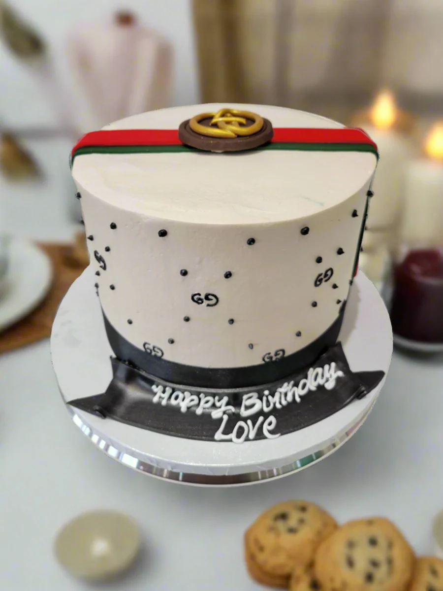 Love Gucci Cream Cake - Image 7