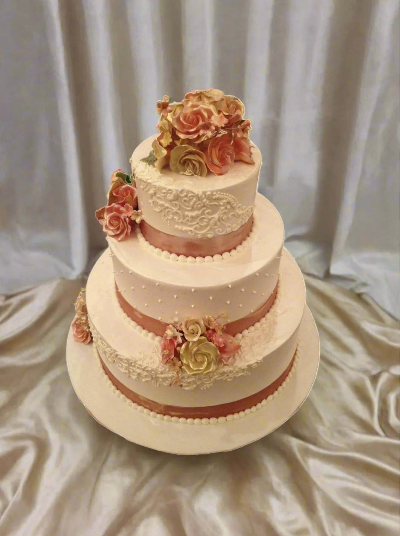 Madison Wedding Cake - Image 5