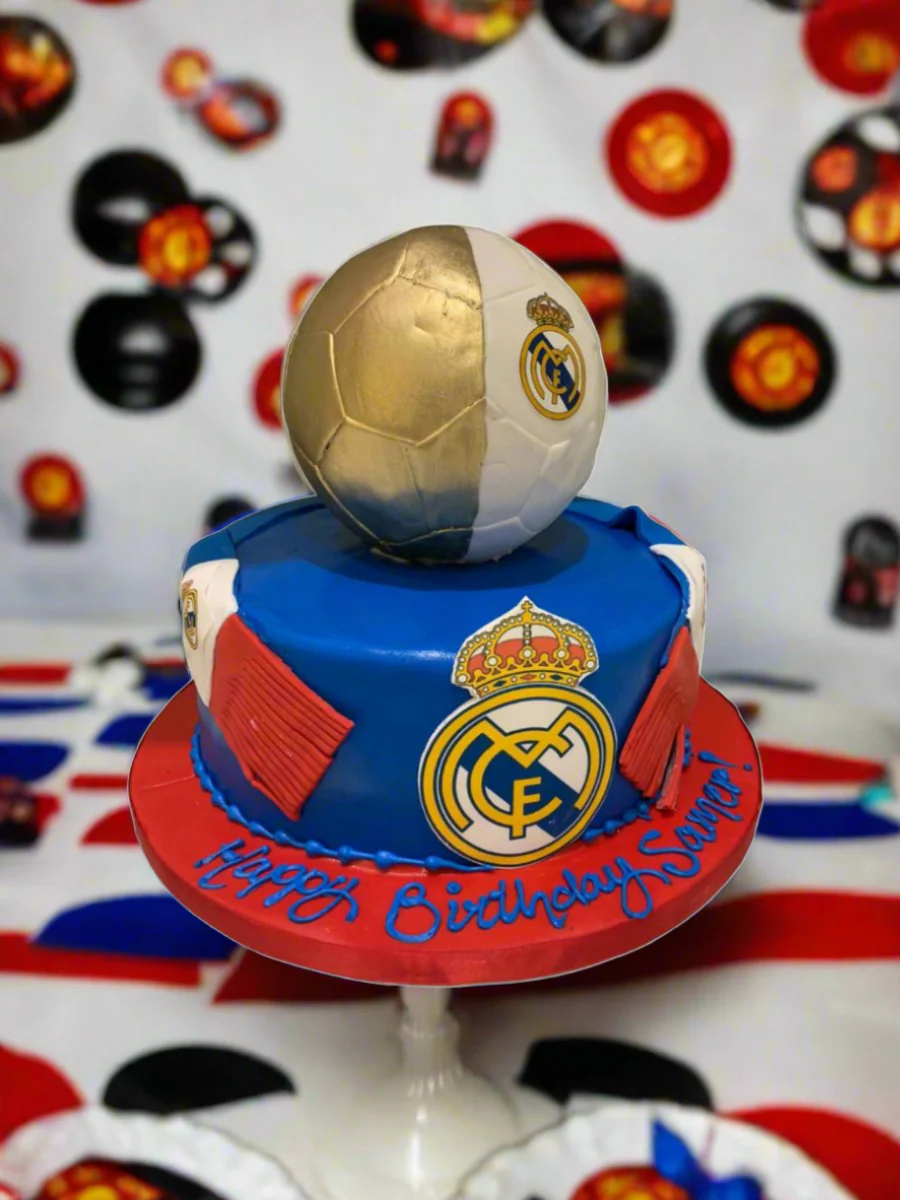 Manchester United Ball Cake - Image 6