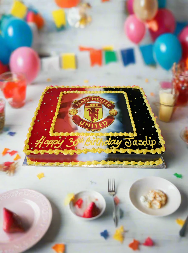 Manchester United Soccer Cake - Image 3