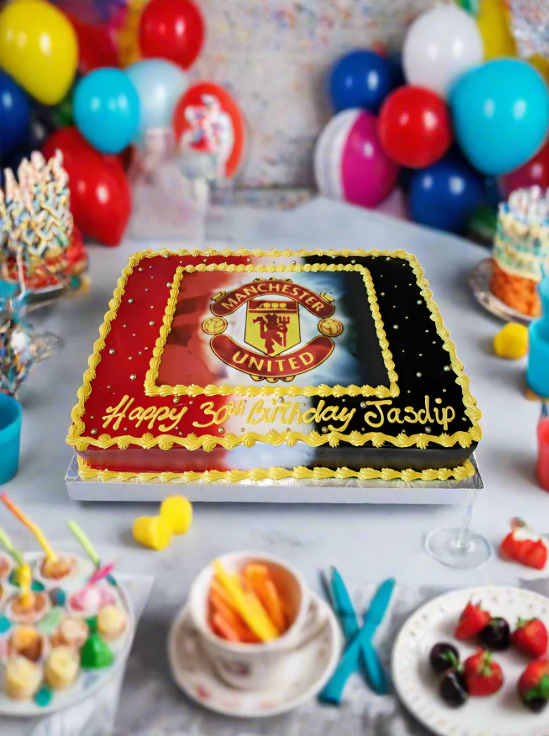 Manchester United Soccer Cake - Image 5