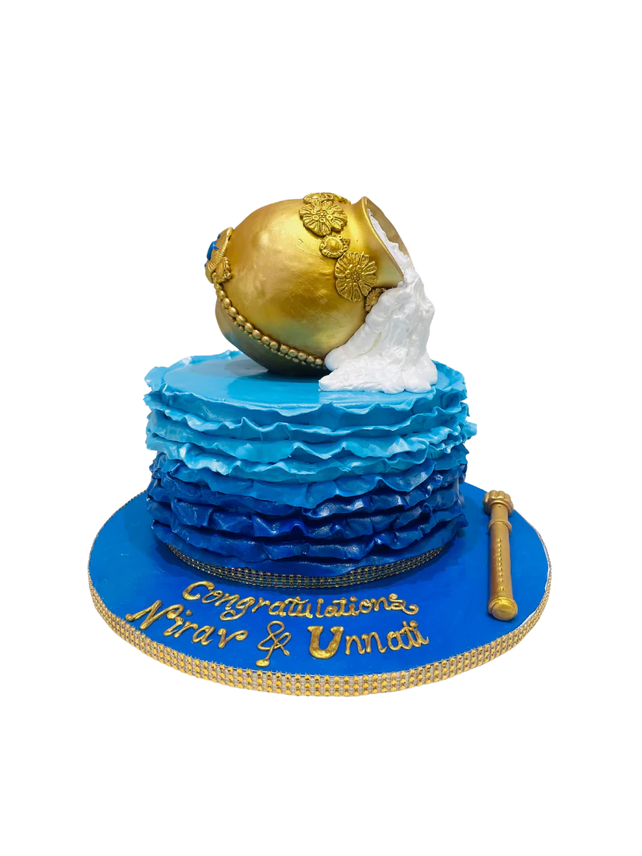 Matki & Ruffles Fondant Cake