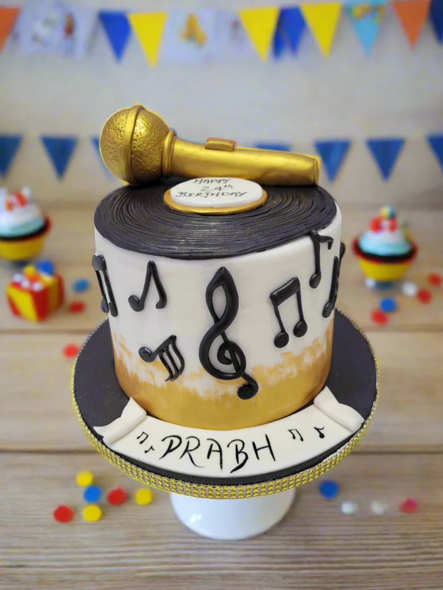 Mic Theme Fondant Cake - Image 3