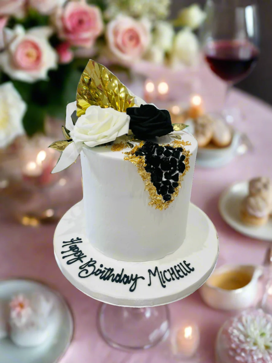 Michelle Black & Gold Goede Effect Cake - Image 2