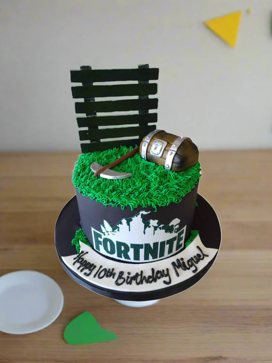 Miguel Fortnite Fondant Cake - Image 6