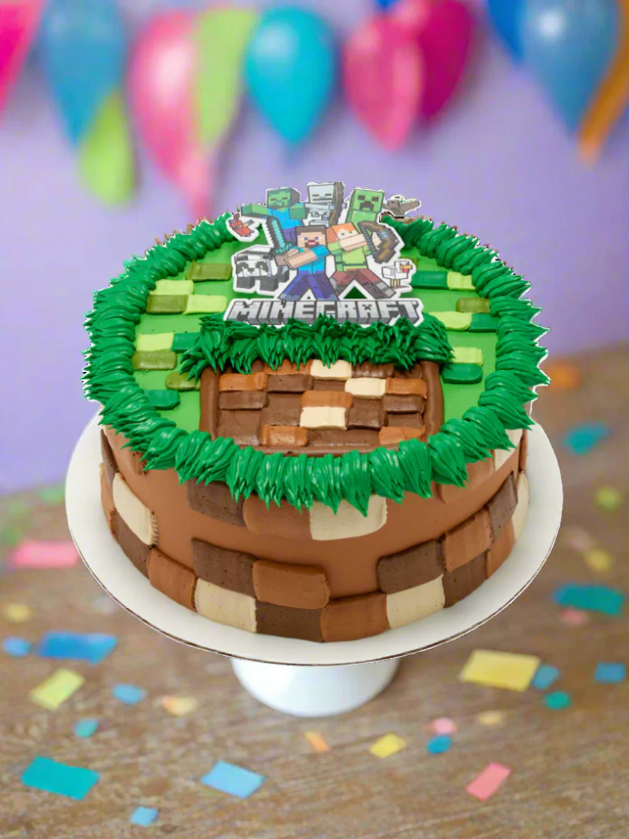 Minecraft Layon Cake - Image 3