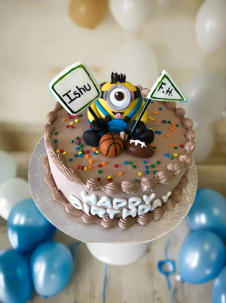 Minion Chocolate Cake - Image 4