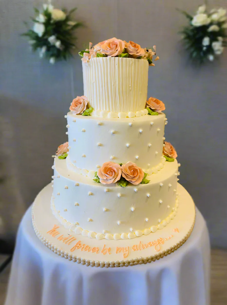Noor Wedding Cake - Image 2