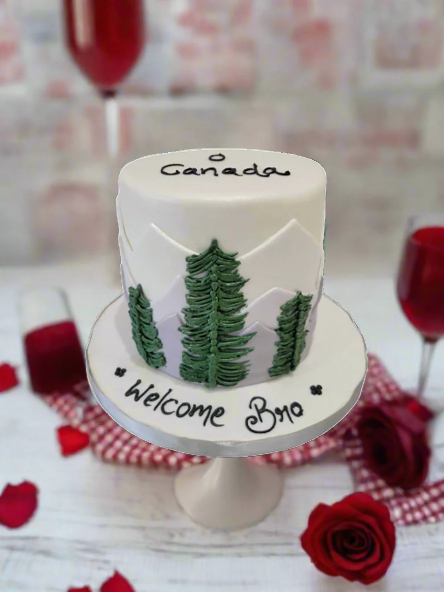 Oh Canada Winter Fondant Cake - Image 3