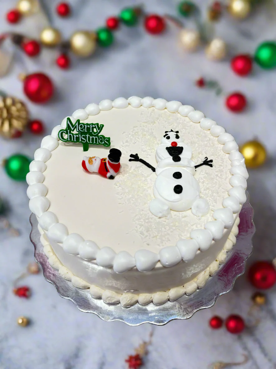 Olaf Santa Christmas Cake - Image 3