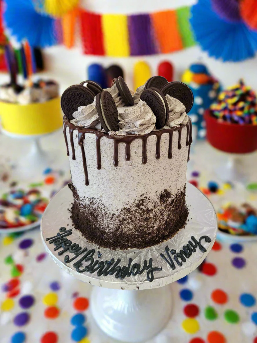 Oreo Cookie Cream Cake - Image 3