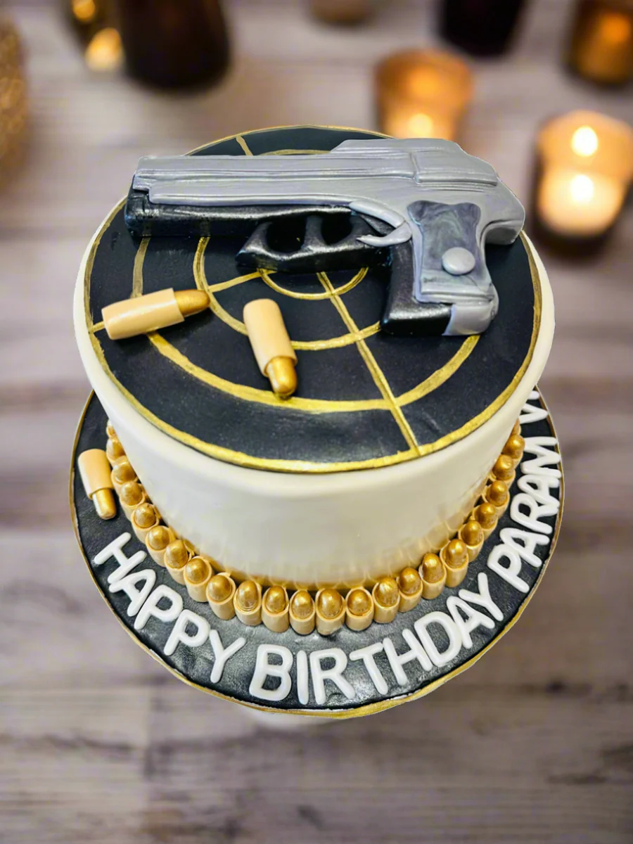 Param Gun Fondant Cake - Image 6
