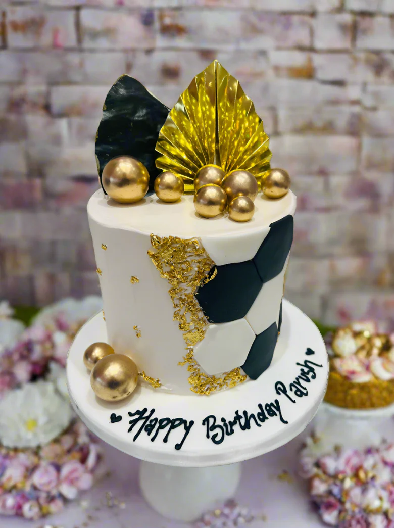 Parush Soccer Cream Cake - Image 2