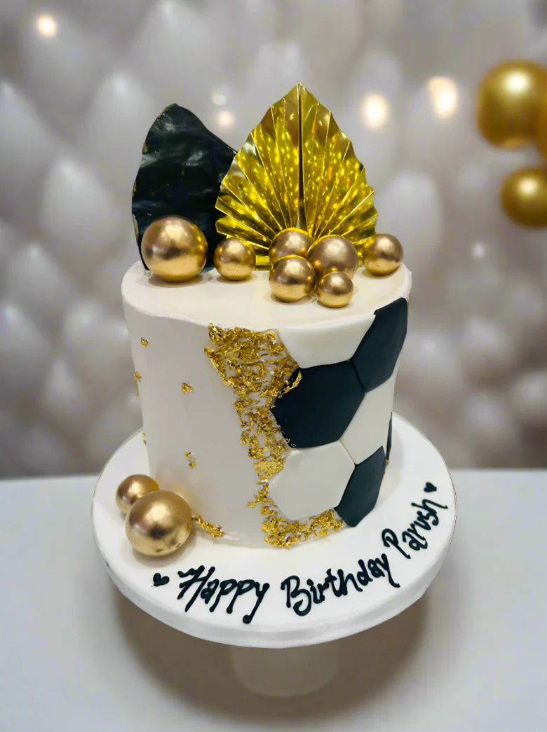 Parush Soccer Cream Cake - Image 3