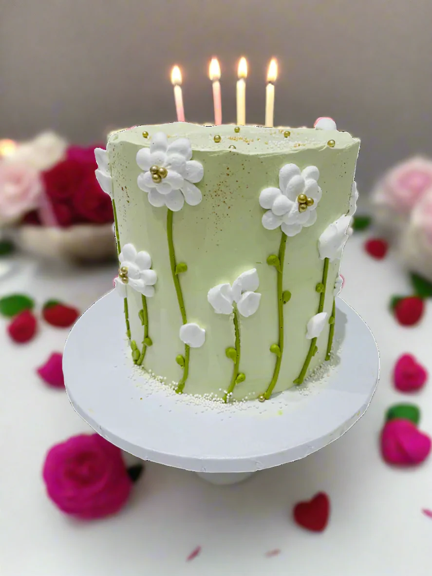 Pastel Green Cream Cake - Image 3